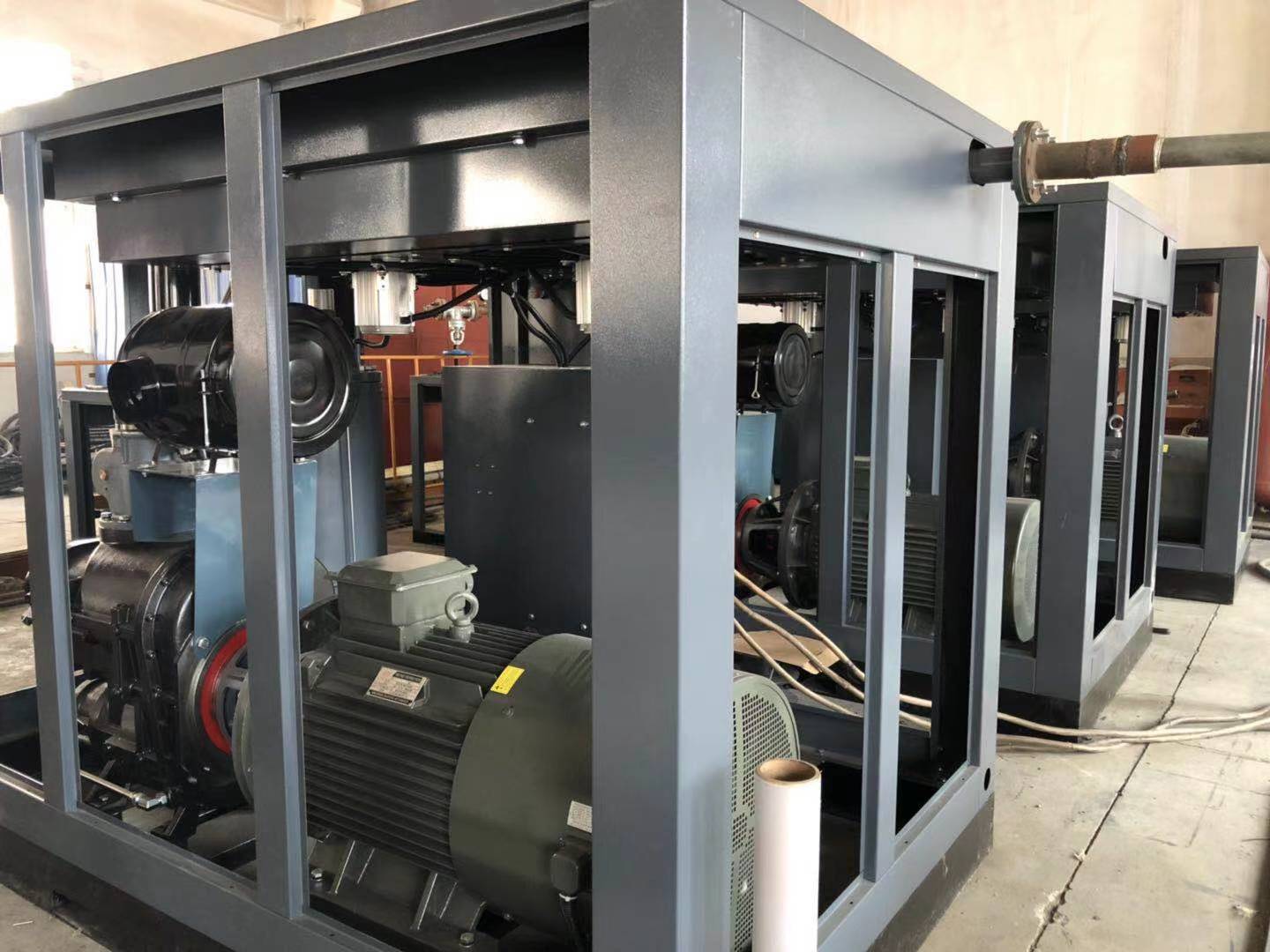 <strong>空壓機(jī)，儲氣罐，噴砂機(jī)</strong>